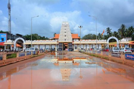 Best Taxi Service in Mangalore for Family Trips and Pilgrimage Tours